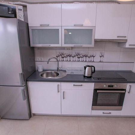 Apartments Zoya Клек Екстериор снимка