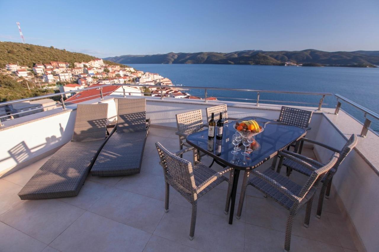 Apartments Zoya Клек Екстериор снимка