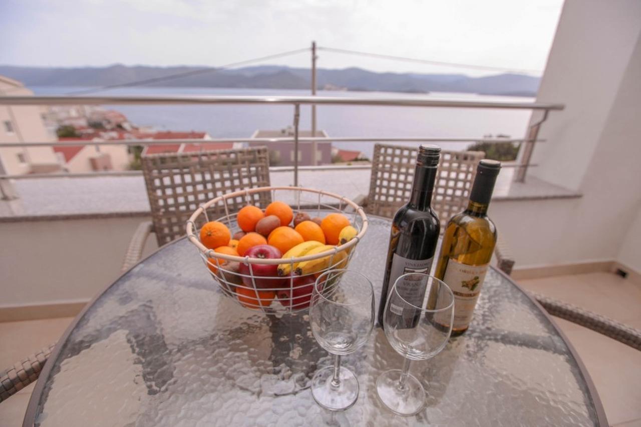 Apartments Zoya Клек Екстериор снимка