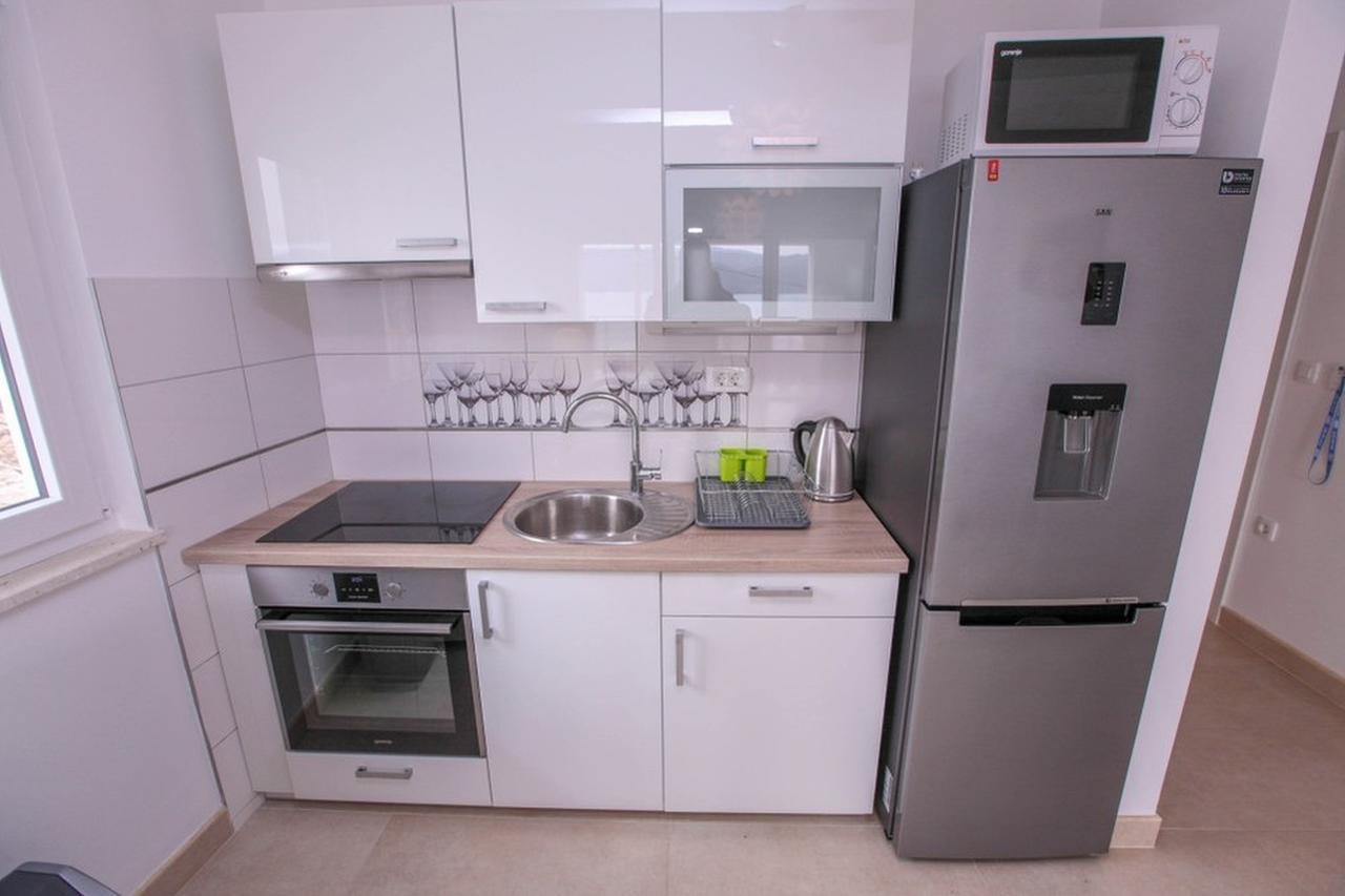 Apartments Zoya Клек Екстериор снимка