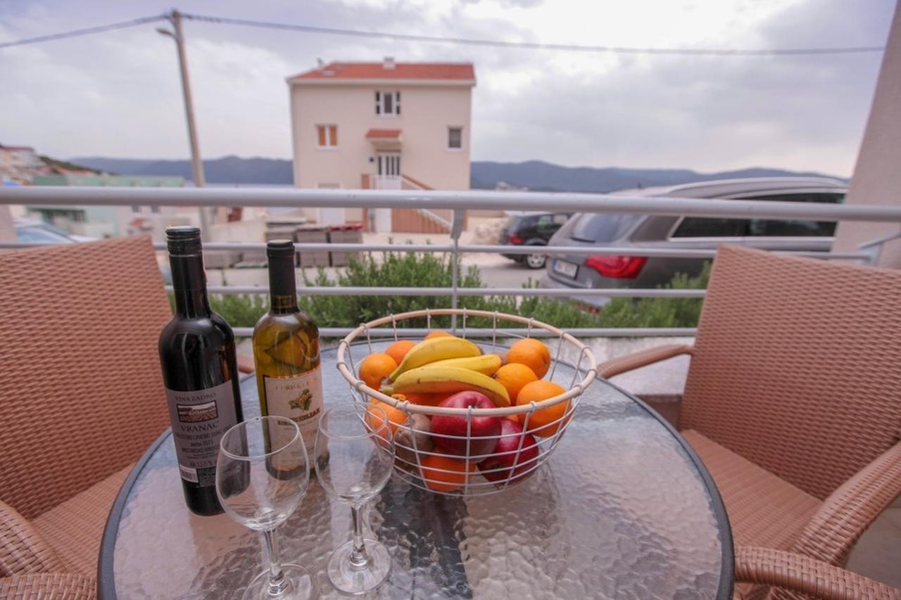 Apartments Zoya Клек Екстериор снимка
