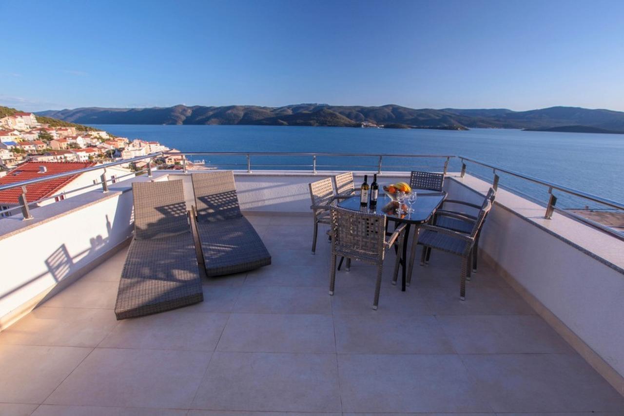 Apartments Zoya Клек Екстериор снимка