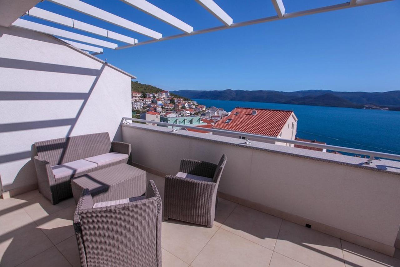 Apartments Zoya Клек Екстериор снимка
