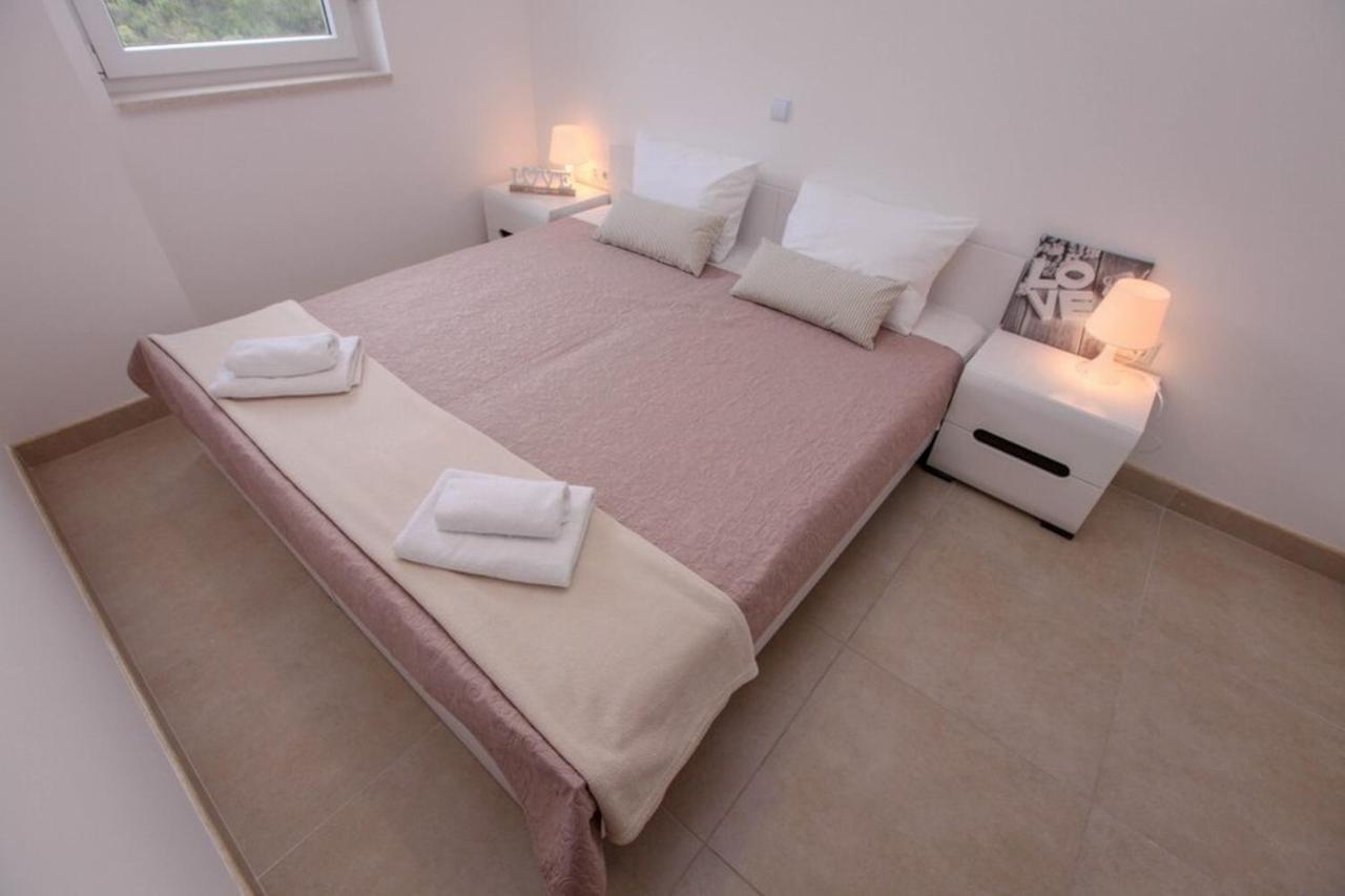 Apartments Zoya Клек Екстериор снимка
