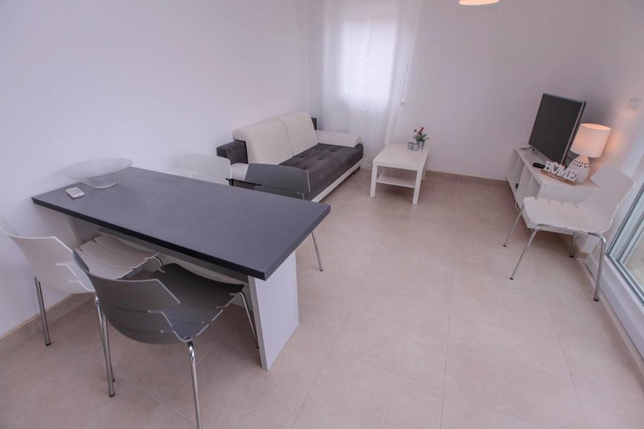 Apartments Zoya Клек Екстериор снимка