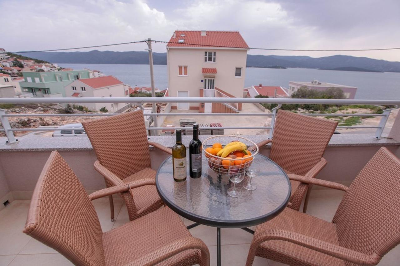 Apartments Zoya Клек Екстериор снимка